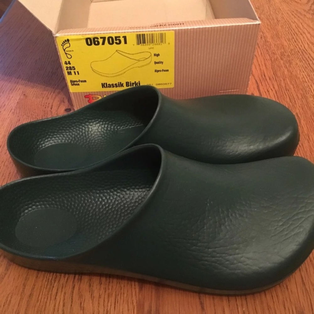 Green Klassik Birki’s Brand New in Box